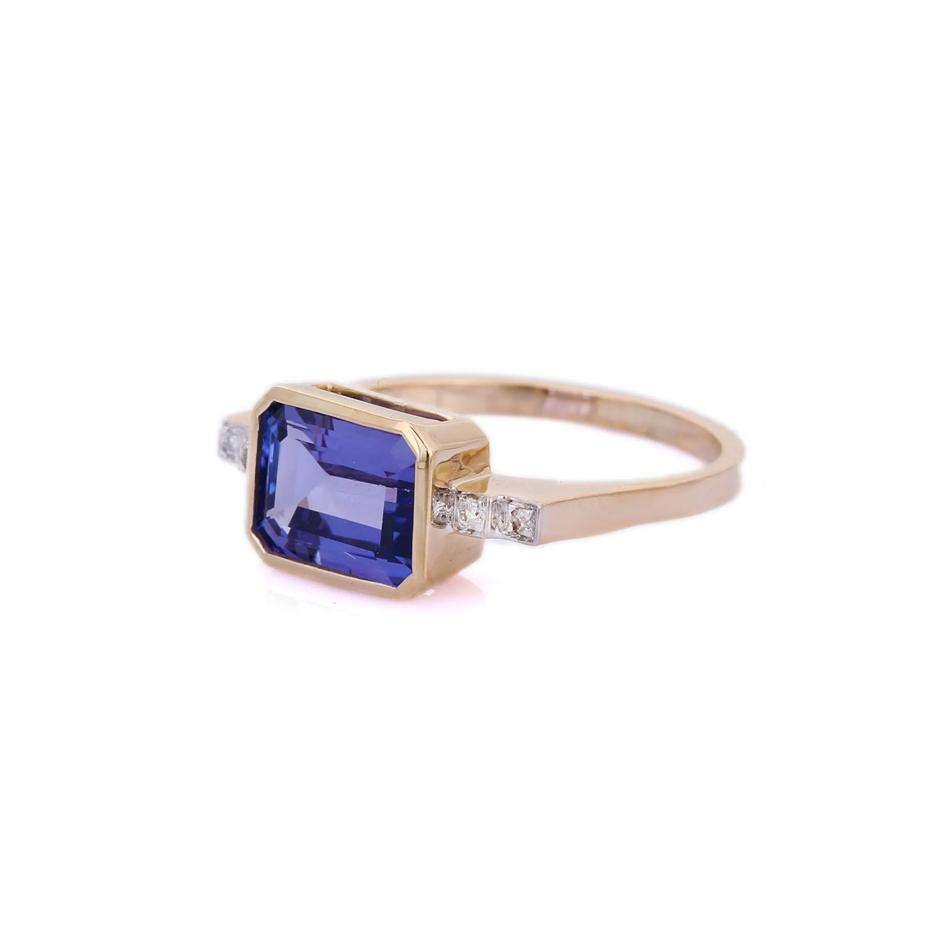 14K Yellow Gold Tanzanite Ring