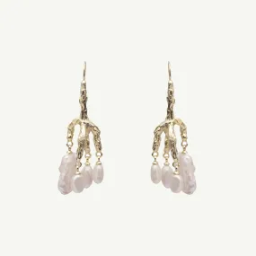 Delia Pearl Earrings