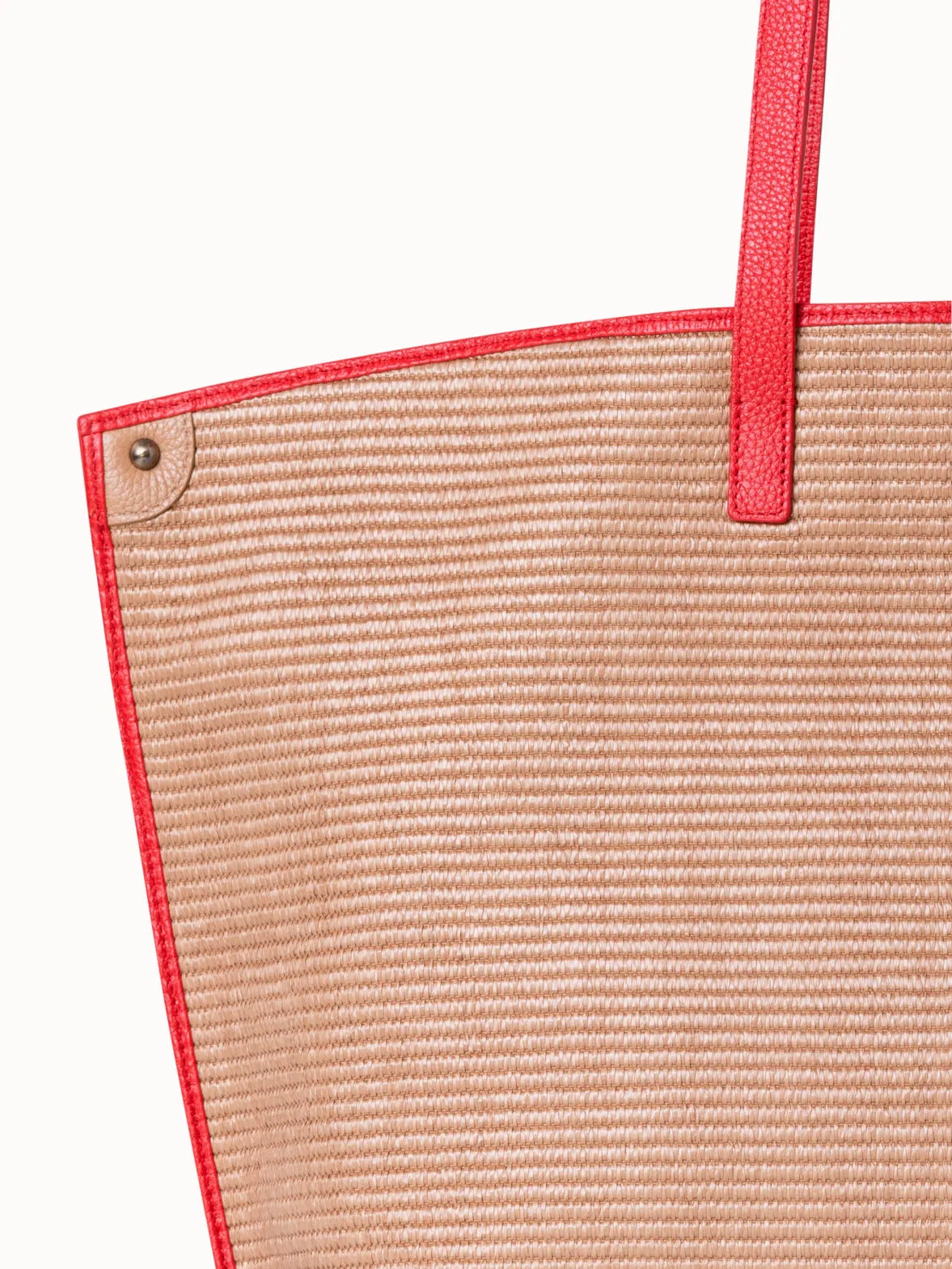 Medium Ai Shultertasche aus Raffia